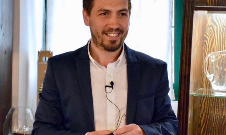 Előadás - Az Internet múltja, jelene, jövője