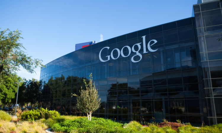 Irány takarítani! Érkezik a “Helpful Content”, a Google friss algoritmusa